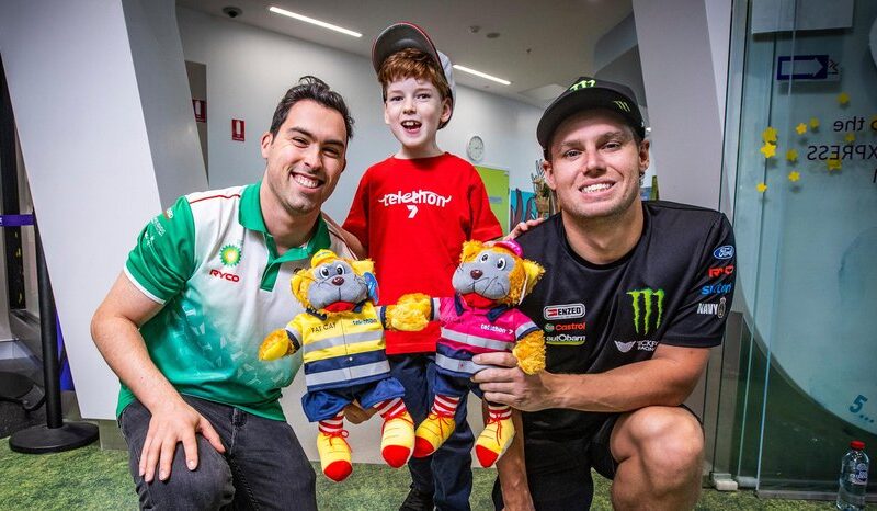 Supercar drivers Thomas Randle and Cameron Waters make pitstop at Perth Children’s Hospital to race sick kids
